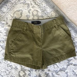 J. Crew 3” Khaki Green chino shorts 00